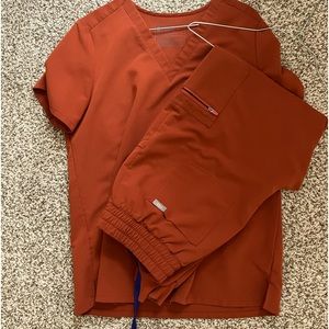 Figs scrub set. EUC.